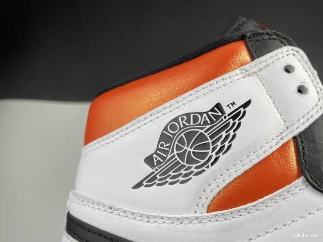 Retro 555088-180 1 High Electro Air Jordan Orange 0815